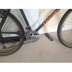 RETRO ORANGE MOUNTAIN BIKE