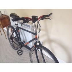 RETRO ORANGE MOUNTAIN BIKE