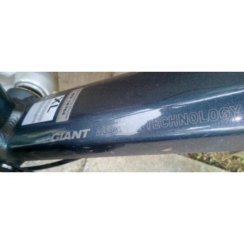 Giant Escape Hybrid X Large