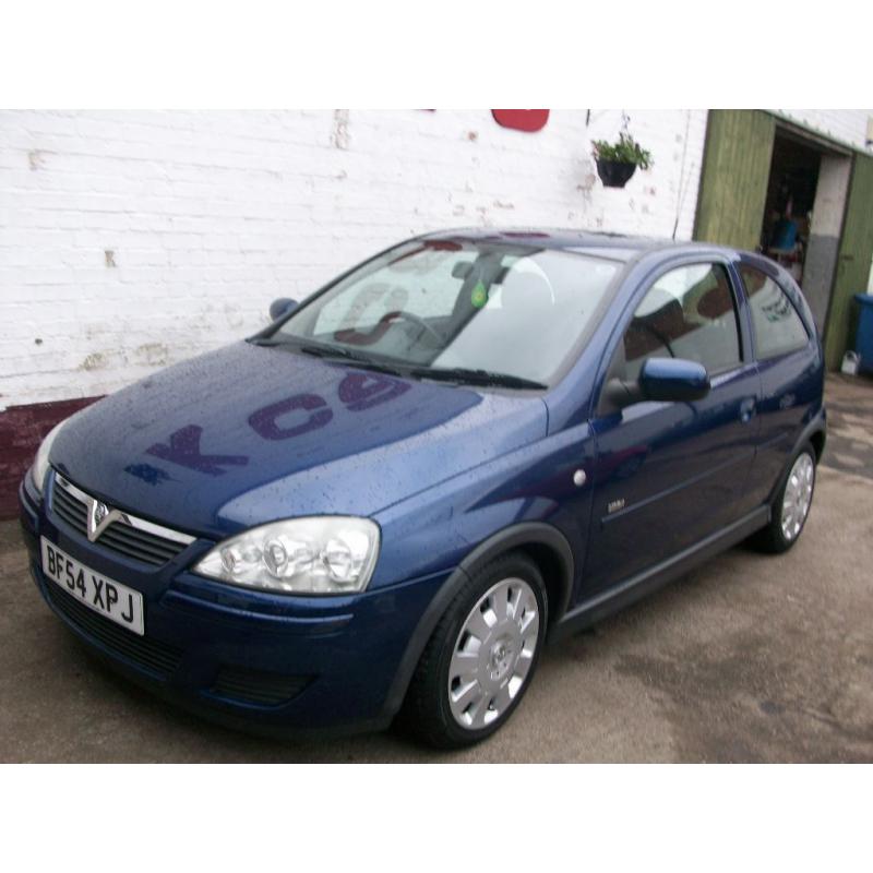 20000 MILES SMALL AUTOMATIC VAUXHALL CORSA 1.2 DESIGN