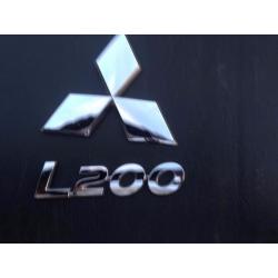 CHROME DOOR PILLAR / WING LOGO STICKERS L200 badge and Mitsubishi Logo for Barbarian