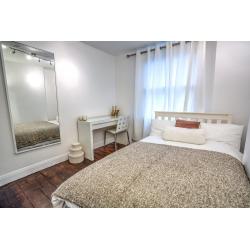 SHORT LETS AVAILABLE. Large double room near Kennington. Don't miss out - book your viewing now!