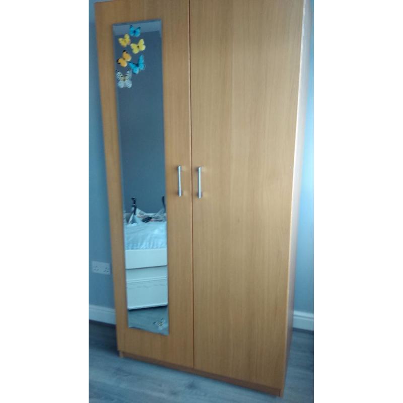 OAK WARDROBES IN EXCELLENT CONDITION