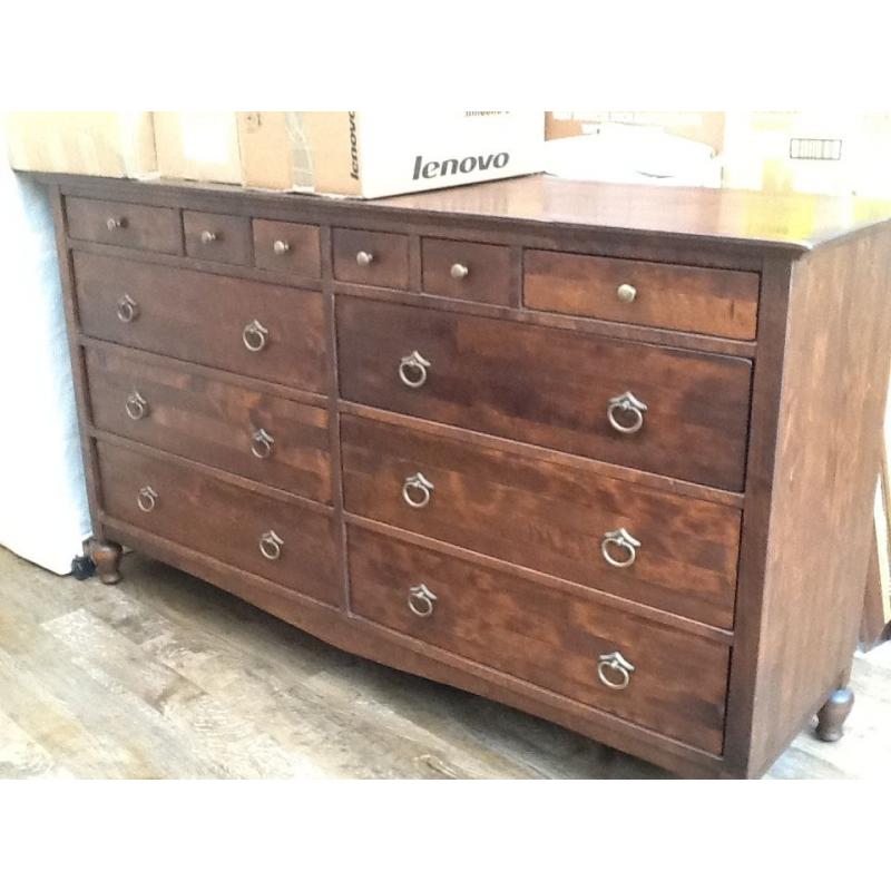 Merchants chest in Mahogany wood