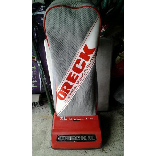 HYPO - ALLERGEN .. filter system .. Upright Vac .. Working .. ORECK XL ..