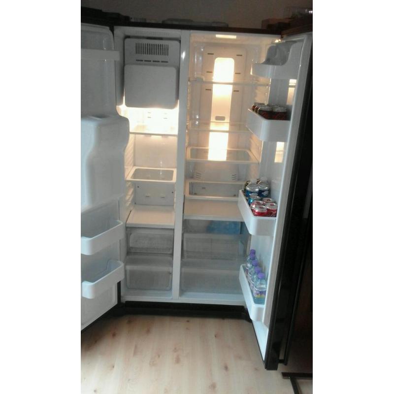 Samsung American fridge freezer spairs or repair.