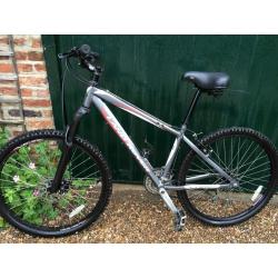 Land Rover Sport Disc Mountain Bike Very Good Condition