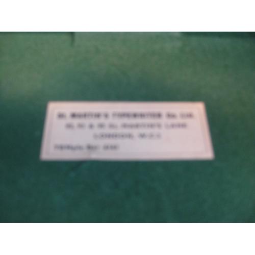 VINTAGE REMINGTON TYPE WRITER