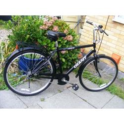 GIANT SINGLE GEAR BIKE HARDLY USED IN GREAT WORKING ORDER