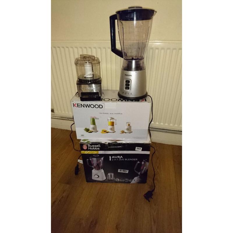 Spare and repairs: 3 blenders (Russel Hobbs + Philips +Ken wood) and one chopper