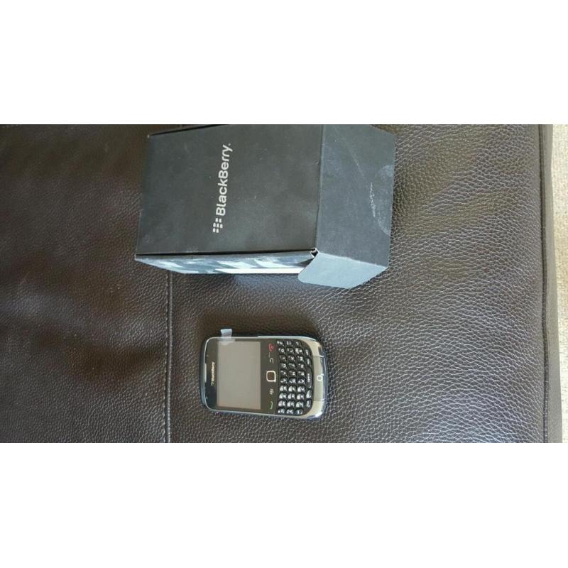 Blackberry curve 9300 brand new