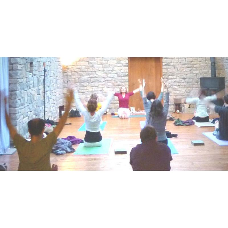Beginners Yoga Course at Clifton Library starts 6th July (8 Weeks)