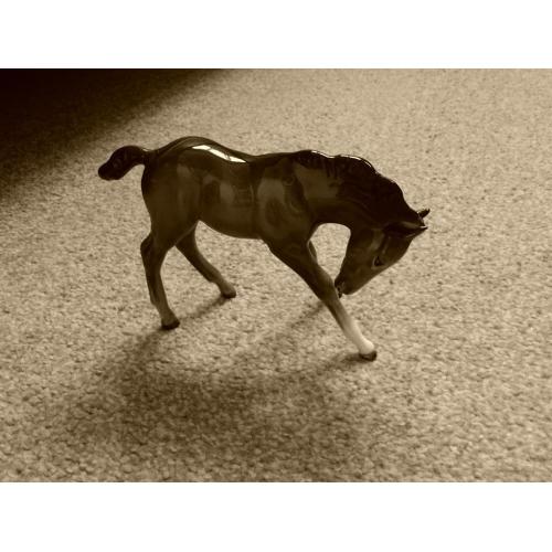 Beswick larger bay foal