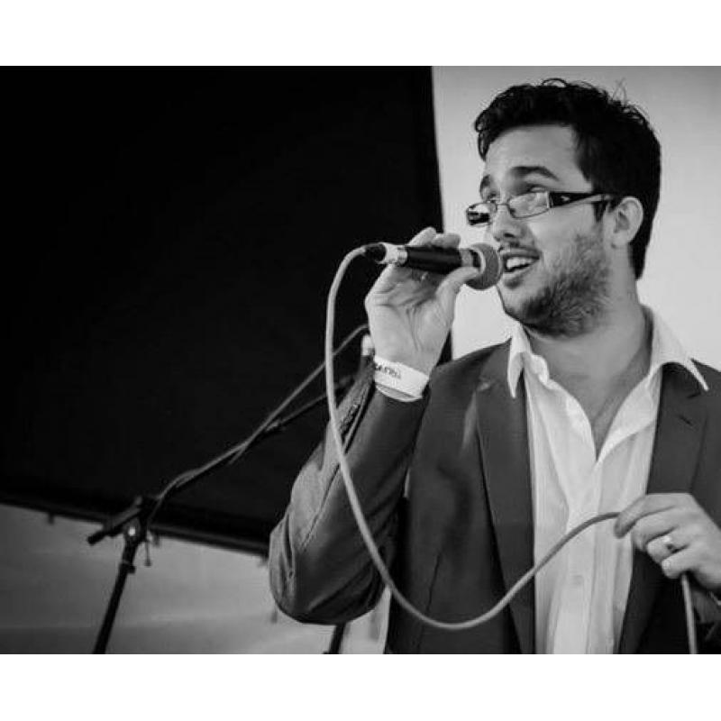 Disco and Vocalist hire