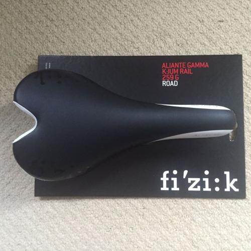 Fizik Aliante Road Saddle