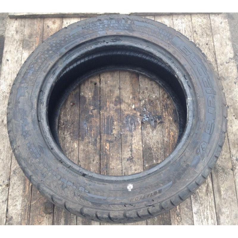 Tyre Accelera 225-55-ZR17 - 5.7 mm GOOD TREAD