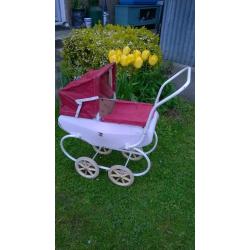 Vintage dolls pushcahir / pram 1960's