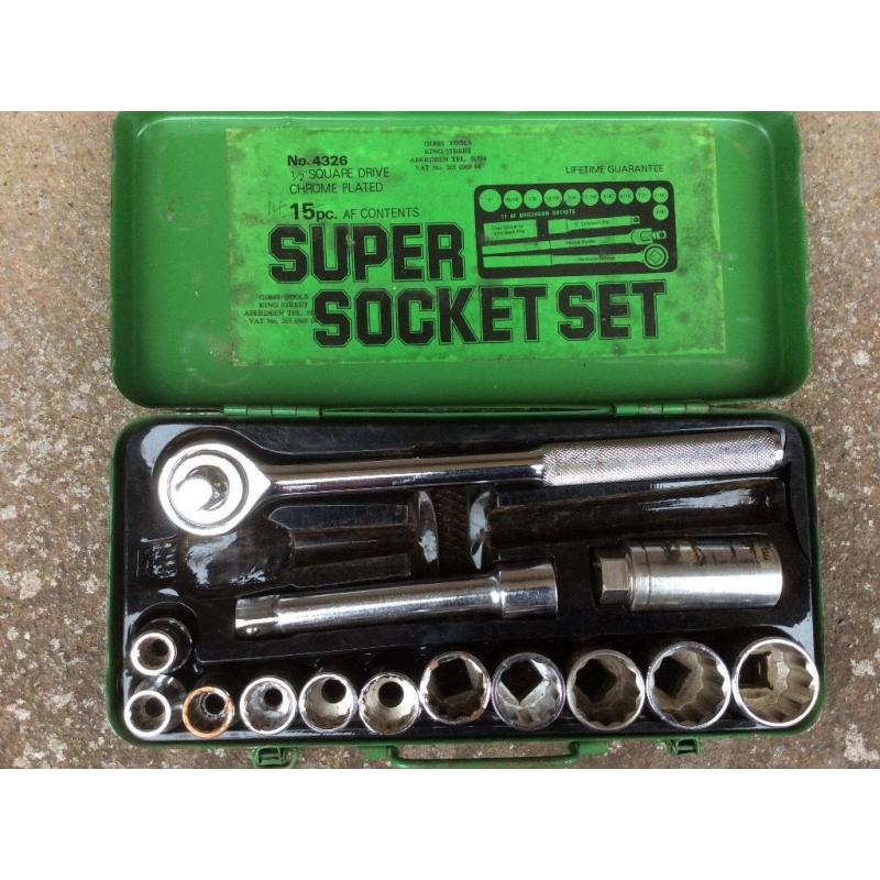 Socket set