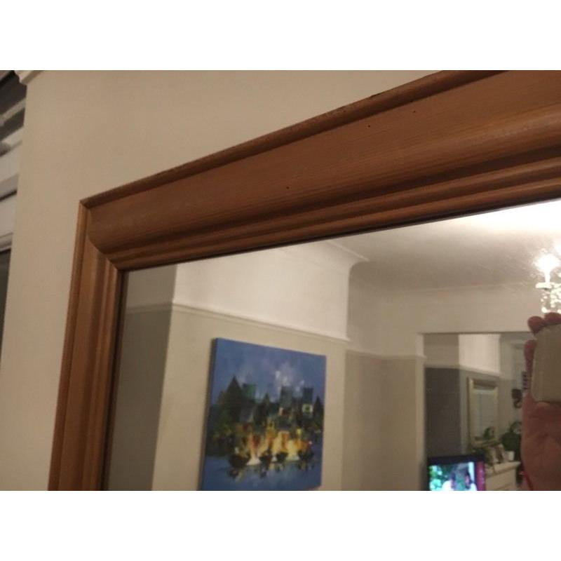 Large beautiful mirror 134cm x 104cm