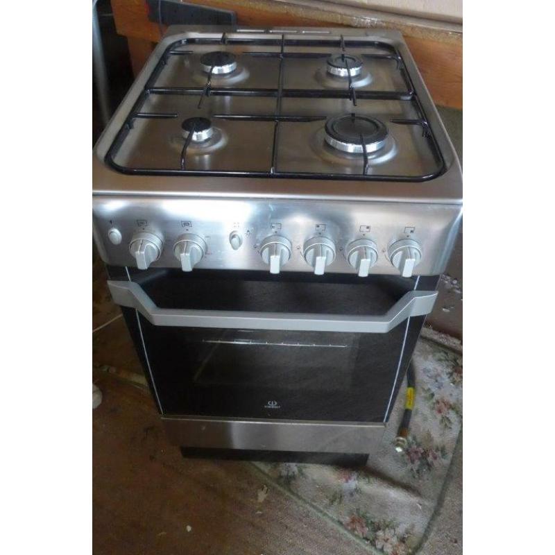 Indesit freestanding gas cooker, stainless, excellent condition