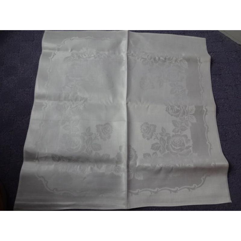 High quality table linen - damask napkins