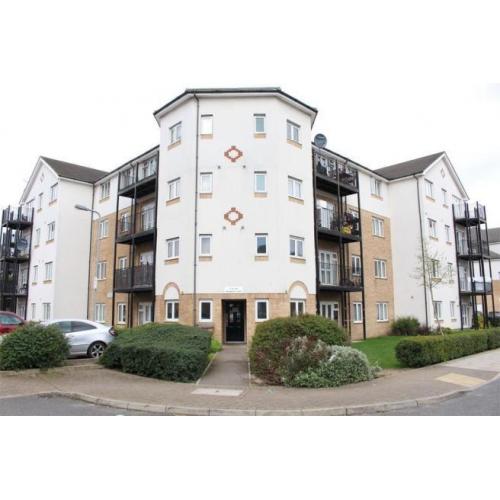 Double room (Enfield) *All Bills Included* Female Only