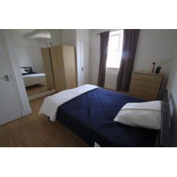 VERY GOOD DOUBLE ROOM AVAILABLE NOW ** TWO MONTH STAY** !! 51L
