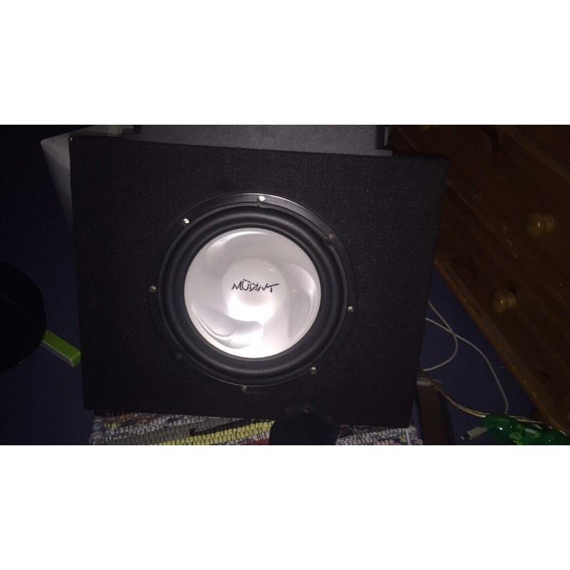 17inch sub with pioneer 6 way amp