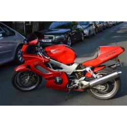 Honda Vtr 1000