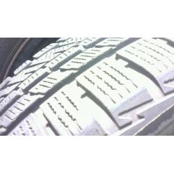 4x Tyres 175/65/15 84t