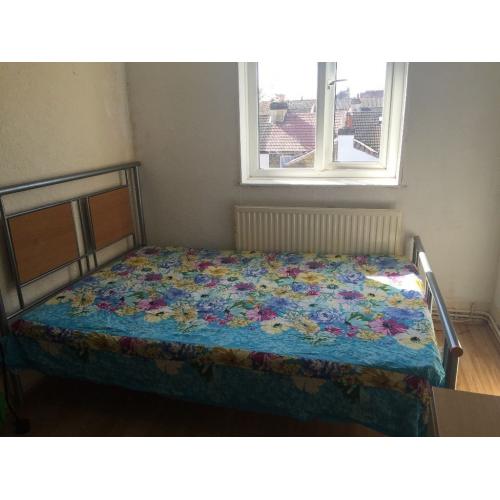 Very nice and spacious double room in east ham