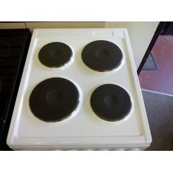 Tricity SE305W 50cm Wide Solid Hob Plate Single Oven (fan assisted) Cooker in White