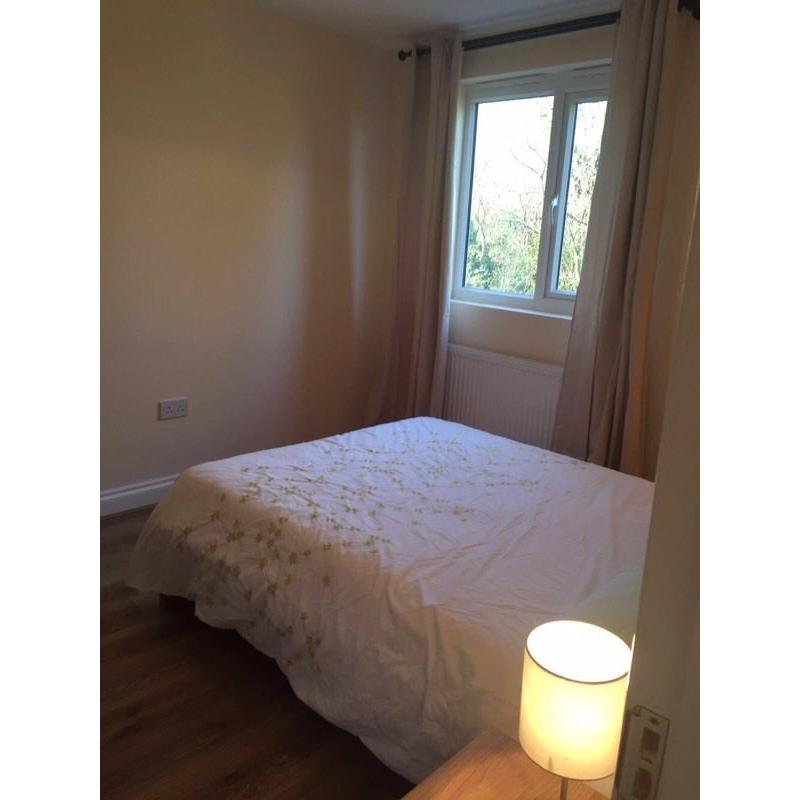 FANTASTIC DOUBLE ROOM TO RENT IN STREATHAM COMMON
