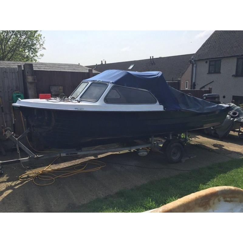 Ryds 520 boat outboard and trailer
