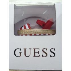 Guess baby sandels