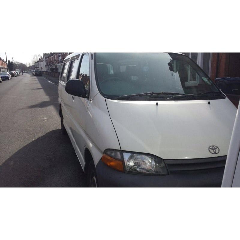 Toyota Hiace