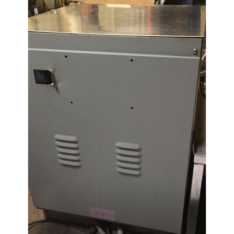 Dishwasher Comenda Lf 324 Undercounter