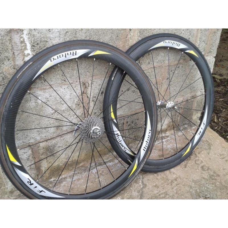 BICYCLE CARBON RACING WHEELS . . FiR. Made in Italy . Dura Ace hubs . Conti Tubs . Bladed spokes .