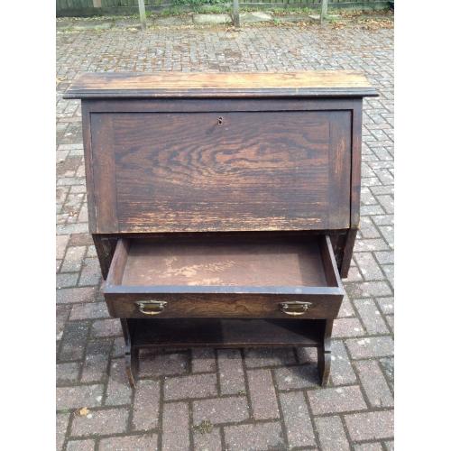 Oak Bureau