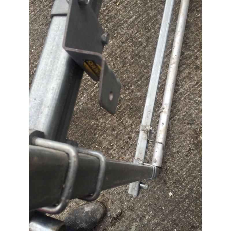 VW Caddy roof rack
