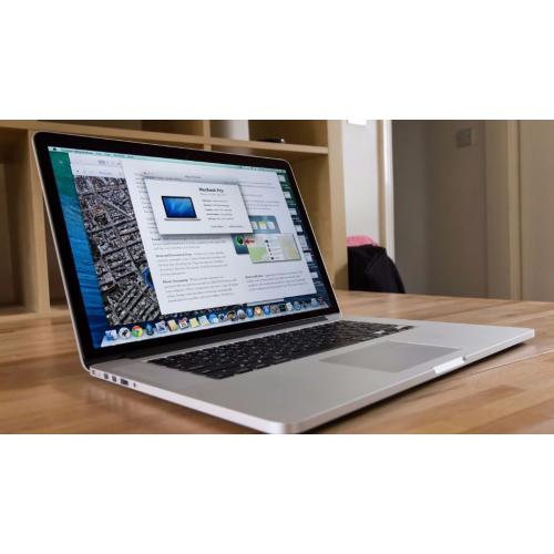 Macbook Pro RETINA 2015 . 15" - i7 -16GB - 512 SSD . Final cut , Logic pro , office 2016