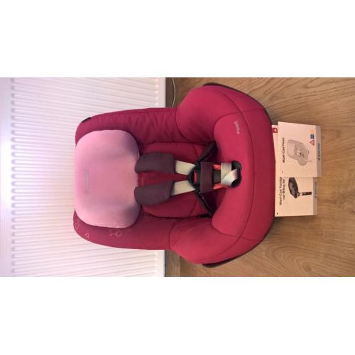 Used ISOFIX Maxi-Cosi Pearl Car Seat in very good condition