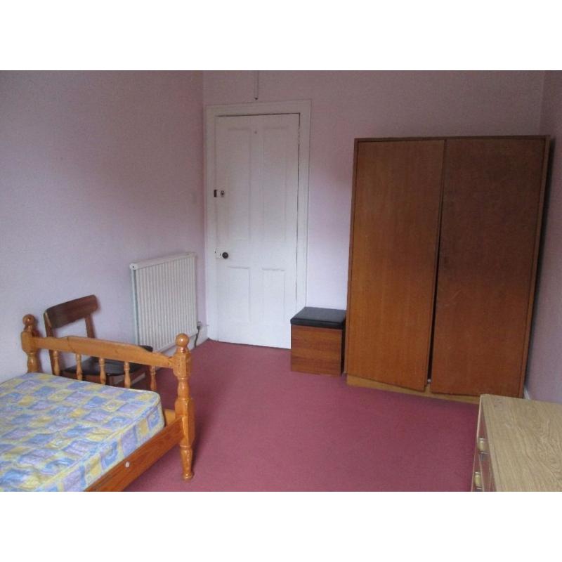 Do you have a flat that needs furniture???