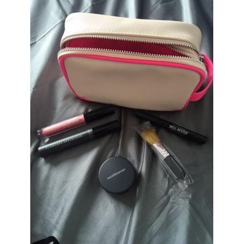 Bare minerals gift set