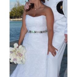 Lace wedding dress, Blue by enzoani (Dillon)