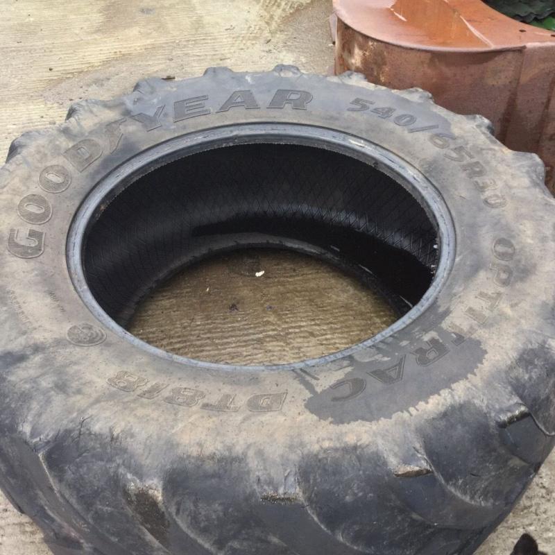 Tractor tyres