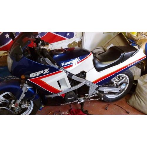 Kawasaki gpz600