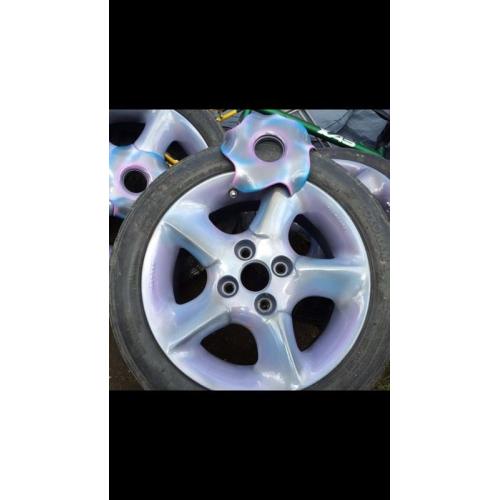Alloy wheels they are for a ford