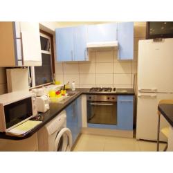Single Room available - ALL BILLS INCLUDED - NOW ZONE 2