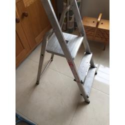 Small steps ladder